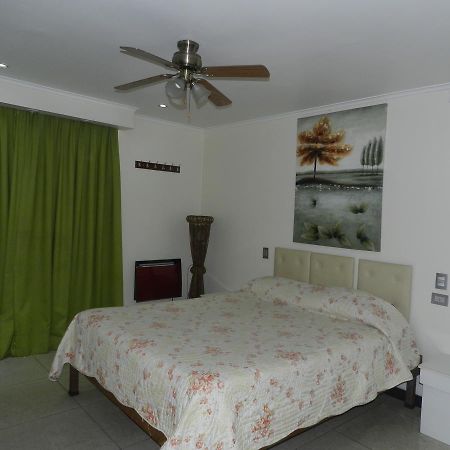 Hotel Guayaquil Сантьяго Экстерьер фото